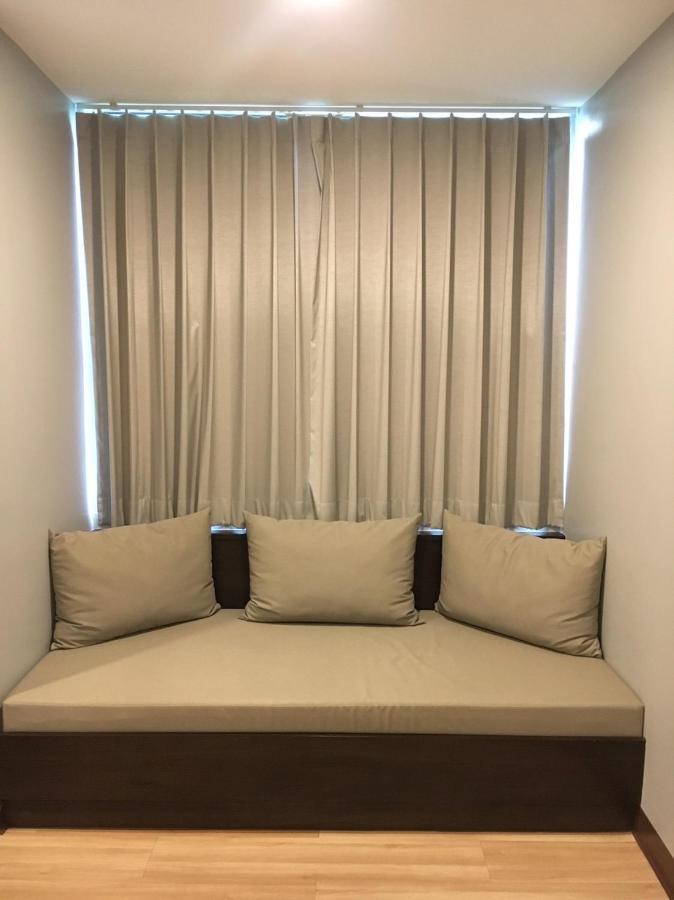 Ywca Hotel Бангкок Экстерьер фото