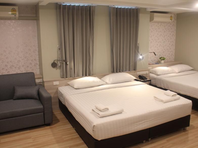 Ywca Hotel Бангкок Экстерьер фото